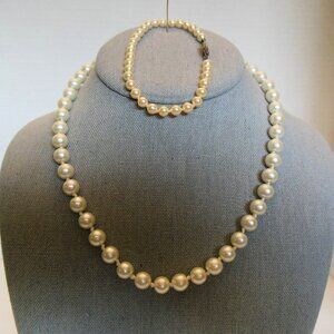 Vintage Faux Pearl Necklace and Faux Pearl Bracelet